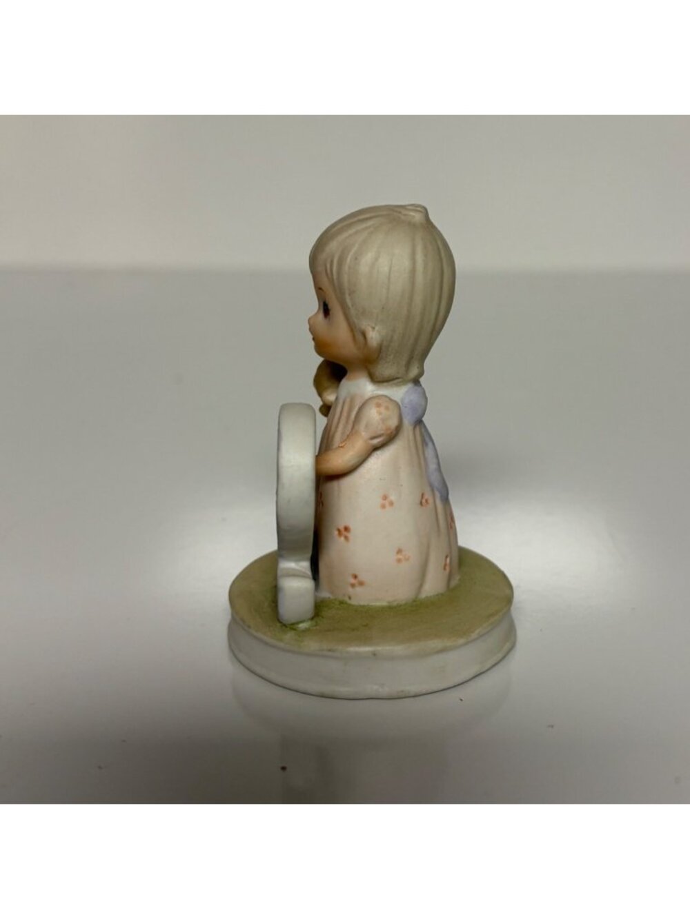 Lefton Christopher Collection Birthday Girl Figurine Age 2 #03448B Vintage 1982 - Picture 4 of 7